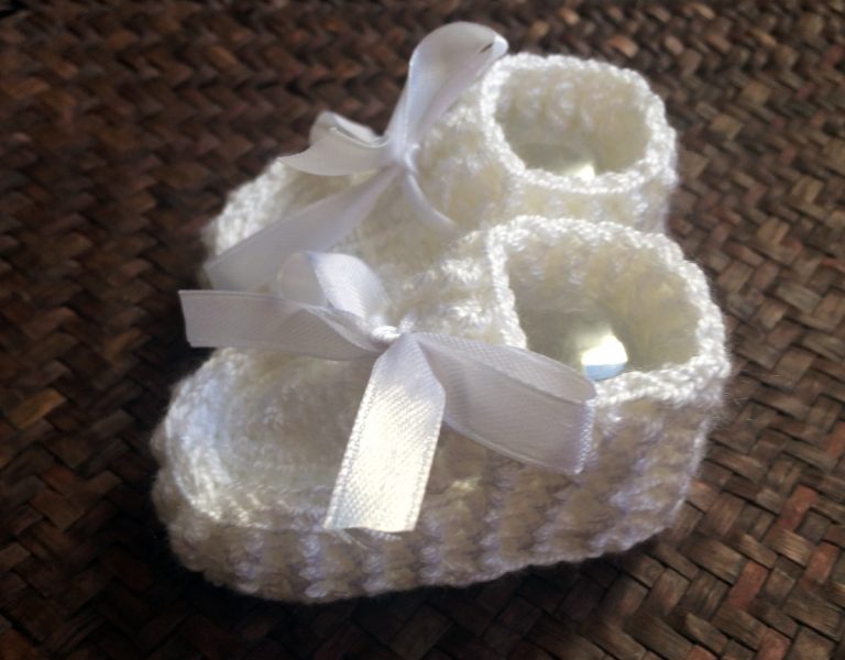 Zapatos para Recién Nacidos tejidos a Crochet Sub